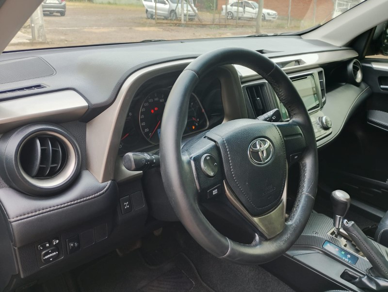TOYOTA RAV-4 2.5 /2014 CHIMA VEÍCULOS VENÂNCIO AIRES / Carros no Vale TOYOTA RAV-4 2.5 /2014 CHIMA VEÍCULOS VENÂNCIO AIRES / Carros no Vale