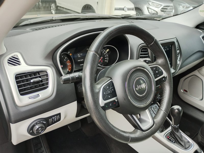 JEEP COMPASS 2.0 16V LONGITUDE 4X4 /2018 CHIMA VEÍCULOS VENÂNCIO AIRES / Carros no Vale JEEP COMPASS 2.0 16V LONGITUDE 4X4 /2018 CHIMA VEÍCULOS VENÂNCIO AIRES / Carros no Vale