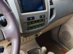 TOYOTA HILUX SW4 3.0 SRV 4X4 16V /2007 CHIMA VEÍCULOS VENÂNCIO AIRES / Carros no Vale