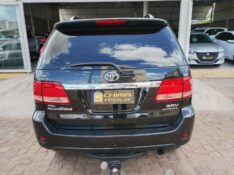 TOYOTA HILUX SW4 3.0 SRV 4X4 16V /2007 CHIMA VEÍCULOS VENÂNCIO AIRES / Carros no Vale