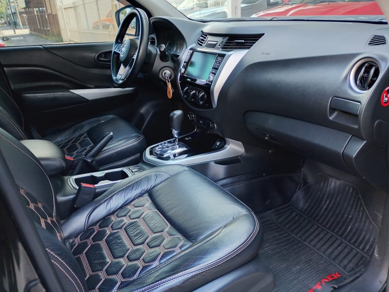 NISSAN FRONTIER 2.3 ATTACK 4X4 CD BI-TURBO /2023 CHIMA VEÍCULOS VENÂNCIO AIRES / Carros no Vale