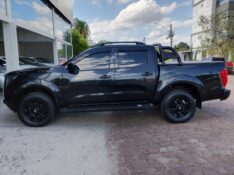 NISSAN FRONTIER 2.3 ATTACK 4X4 CD BI-TURBO /2023 CHIMA VEÍCULOS VENÂNCIO AIRES / Carros no Vale