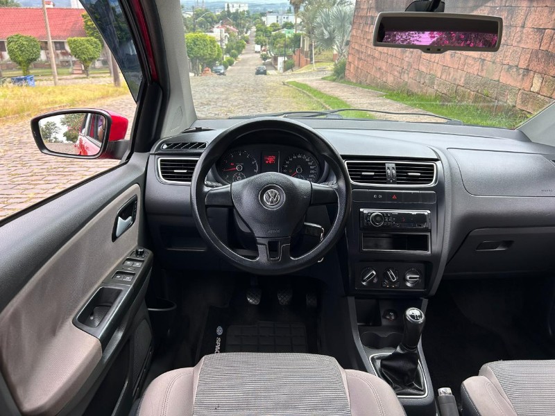 VOLKSWAGEN SPACEFOX 1.6/ 1.6 TREND TOTAL FLEX 8V 5P 2012/2012 LS MULTIMARCAS VENÂNCIO AIRES / Carros no Vale