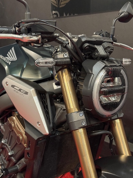 HONDA MOTOS CB 650R /2023 EXCLUSIVO VEÍCULOS SANTA CRUZ DO SUL / Carros no Vale