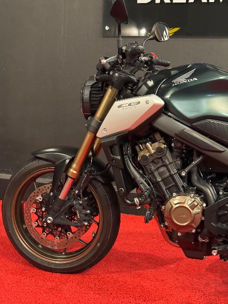 HONDA MOTOS CB 650R /2023 EXCLUSIVO VEÍCULOS SANTA CRUZ DO SUL / Carros no Vale