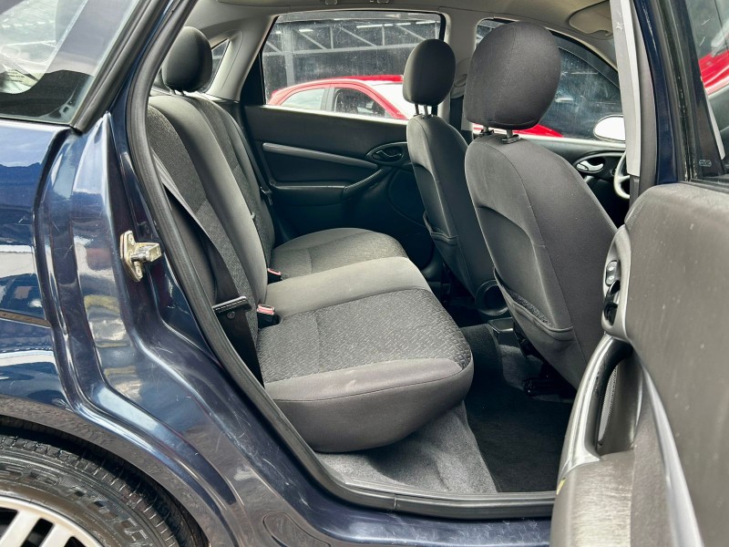 FORD FOCUS 1.6 8V FLEX 4P MANUAL /2008 AR MULTIMARCAS VENÂNCIO AIRES / Carros no Vale