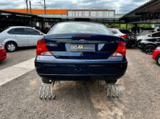 FORD FOCUS 1.6 8V FLEX 4P MANUAL /2008 AR MULTIMARCAS VENÂNCIO AIRES / Carros no Vale