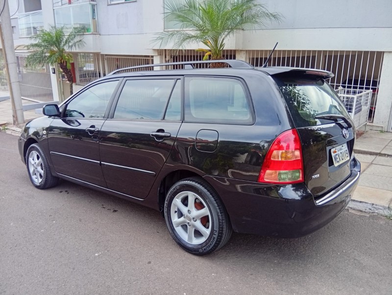 TOYOTA FIELDER 1.8 16V 2006/2007 ALTERNATIVA VEÍCULOS LAJEADO / Carros no Vale
