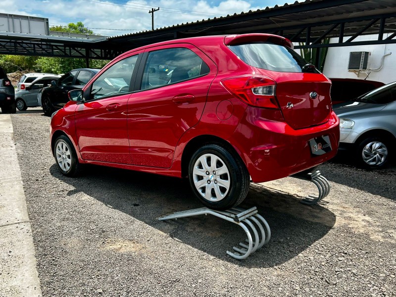 FORD KA 1.0 SE /2015 AR MULTIMARCAS VENÂNCIO AIRES / Carros no Vale