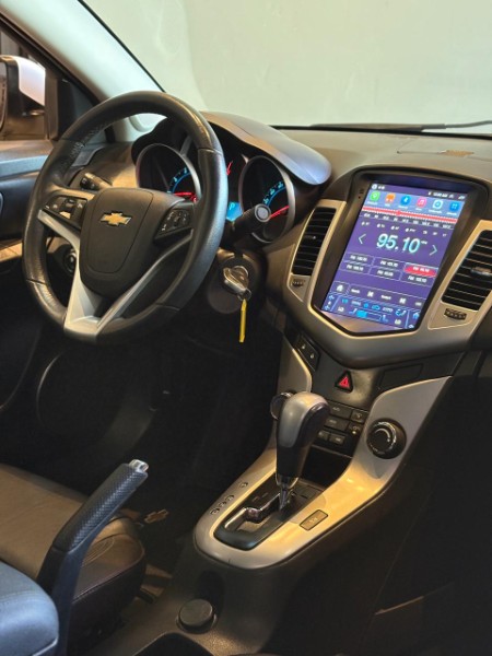 CHEVROLET CRUZE LT 1.8 16V FLEXPOWER 4P AUT. 2014/2014 JM AUTOMÓVEIS VENÂNCIO AIRES / Carros no Vale CHEVROLET CRUZE LT 1.8 16V FLEXPOWER 4P AUT. 2014/2014 JM AUTOMÓVEIS VENÂNCIO AIRES / Carros no Vale