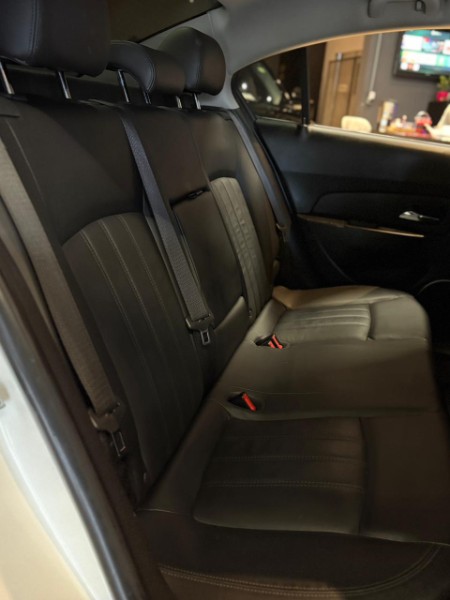 CHEVROLET CRUZE LT 1.8 16V FLEXPOWER 4P AUT. 2014/2014 JM AUTOMÓVEIS VENÂNCIO AIRES / Carros no Vale CHEVROLET CRUZE LT 1.8 16V FLEXPOWER 4P AUT. 2014/2014 JM AUTOMÓVEIS VENÂNCIO AIRES / Carros no Vale