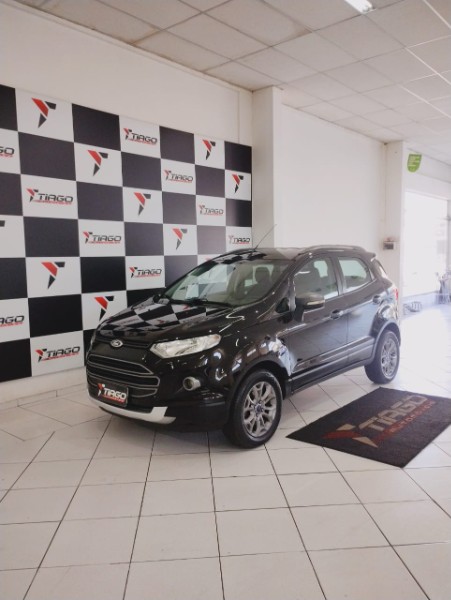 FORD ECOSPORT FREESTYLE 1.6 16V FLEX 5P 2015/2015 TIAGO AUTOMÓVEIS VENÂNCIO AIRES / Carros no Vale