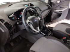 FORD ECOSPORT FREESTYLE 1.6 16V FLEX 5P 2015/2015 TIAGO AUTOMÓVEIS VENÂNCIO AIRES / Carros no Vale