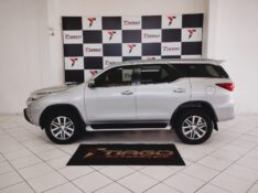 TOYOTA HILUX SW4 3.0 4X4 8V 2019/2019 TIAGO AUTOMÓVEIS VENÂNCIO AIRES / Carros no Vale