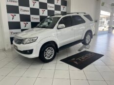 TOYOTA HILUX SW4 2.7 SR 4X2 16V FLEX 4P AUTOMÁTICO 2015/2015 TIAGO AUTOMÓVEIS VENÂNCIO AIRES / Carros no Vale