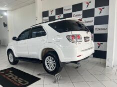 TOYOTA HILUX SW4 2.7 SR 4X2 16V FLEX 4P AUTOMÁTICO 2015/2015 TIAGO AUTOMÓVEIS VENÂNCIO AIRES / Carros no Vale