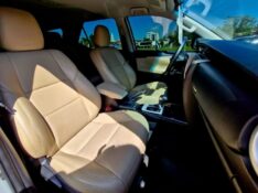 TOYOTA HILUX 2.7 SRV 4X2 CD 16V FLEX 4P AUTOMÁTICO 2017/2017 CRUZEIRO MULTIMARCAS CRUZEIRO DO SUL / Carros no Vale