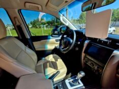 TOYOTA HILUX 2.7 SRV 4X2 CD 16V FLEX 4P AUTOMÁTICO 2017/2017 CRUZEIRO MULTIMARCAS CRUZEIRO DO SUL / Carros no Vale