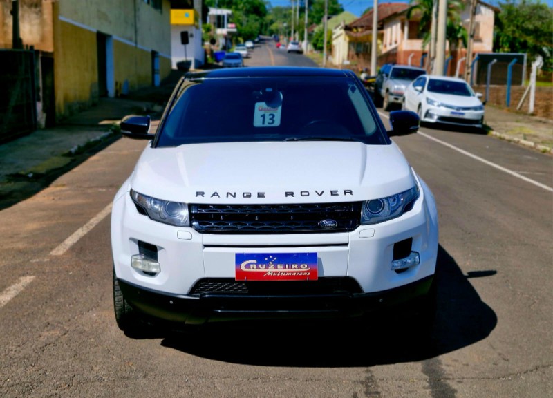 LAND ROVER RANGE ROVER EVOQUE PRESTIGE 2.0 240CV 2013/2013 CRUZEIRO MULTIMARCAS CRUZEIRO DO SUL / Carros no Vale