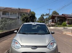FORD FIESTA 1.6 16V FLEX MEC 5P 2013/2013 NEURI VEÍCULOS LAJEADO / Carros no Vale