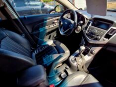 CHEVROLET CRUZE 1.8 LT SPORT6 16V FLEX 4P AUTOMATICO 2013/2013 CRUZEIRO MULTIMARCAS CRUZEIRO DO SUL / Carros no Vale