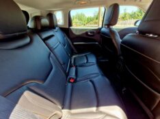 JEEP COMPASS 2.0 16V LONGITUDE 4X4 2018/2018 CRUZEIRO MULTIMARCAS CRUZEIRO DO SUL / Carros no Vale