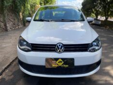 VOLKSWAGEN FOX TREND 1.0 8V 2014/2014 ESTAÇÃO DO CARRO ESTRELA / Carros no Vale
