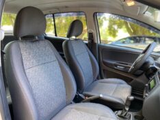 VOLKSWAGEN FOX TREND 1.0 8V 2014/2014 ESTAÇÃO DO CARRO ESTRELA / Carros no Vale