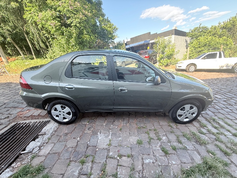 CHEVROLET PRISMA MAXX 1.0 2010/2010 ELY AUTOMÓVEIS LAJEADO / Carros no Vale