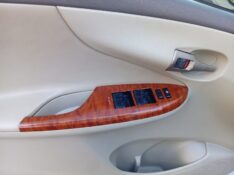 TOYOTA COROLLA SE-G 1.8 2008/2009 ALTERNATIVA VEÍCULOS LAJEADO / Carros no Vale