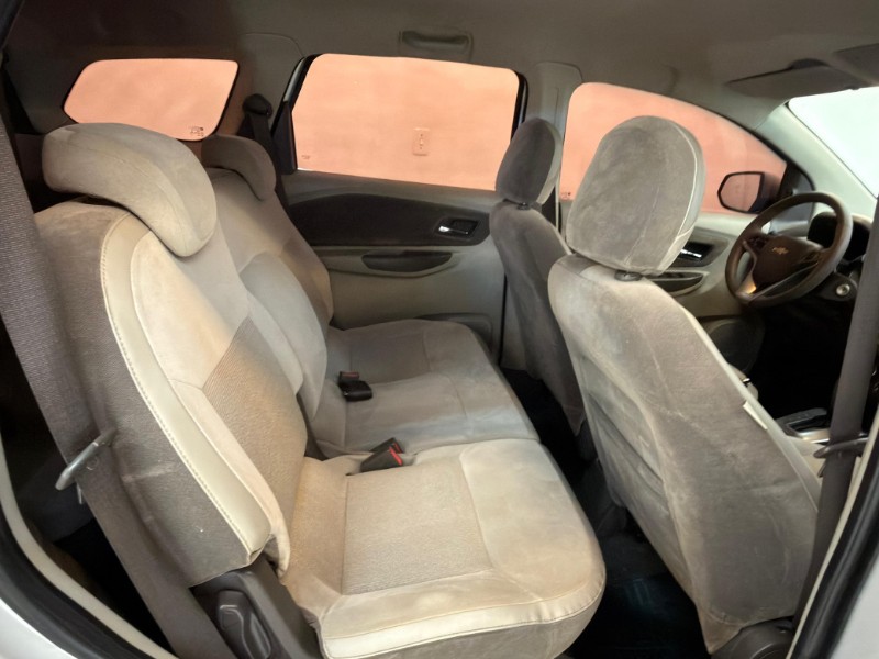 CHEVROLET SPIN LTZ 1.8 7 LUGARES 2014/2014 LUCAS AUTOMÓVEIS BOM RETIRO DO SUL / Carros no Vale