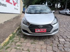 HYUNDAI HB20 1.0 12V FLEX COMFORT MANUAL 2017/2017 ELY AUTOMÓVEIS LAJEADO / Carros no Vale