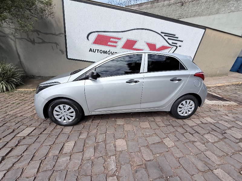 HYUNDAI HB20 1.0 12V FLEX COMFORT MANUAL 2017/2017 ELY AUTOMÓVEIS LAJEADO / Carros no Vale