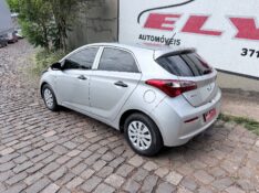 HYUNDAI HB20 1.0 12V FLEX COMFORT MANUAL 2017/2017 ELY AUTOMÓVEIS LAJEADO / Carros no Vale