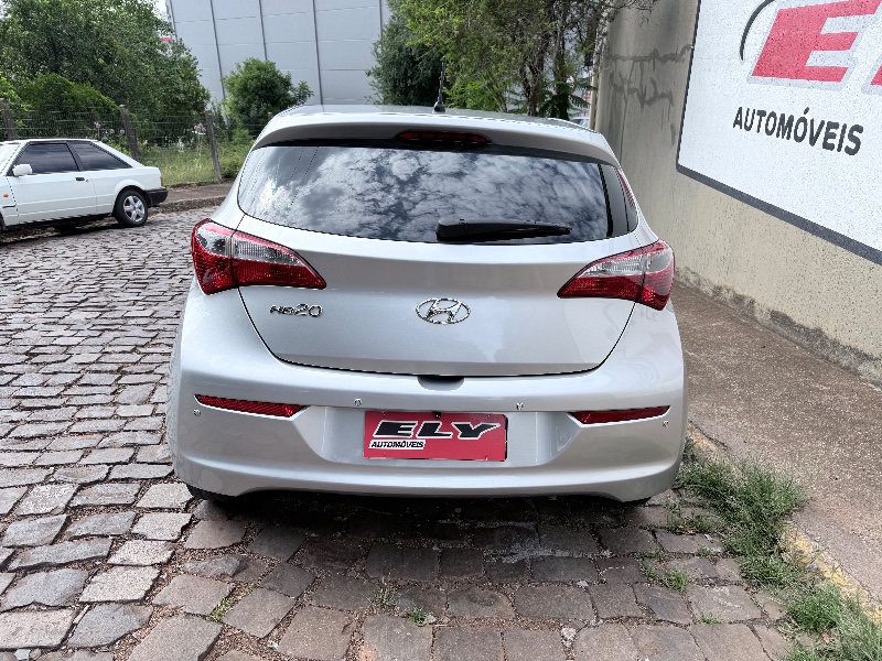 HYUNDAI HB20 1.0 12V FLEX COMFORT MANUAL 2017/2017 ELY AUTOMÓVEIS LAJEADO / Carros no Vale