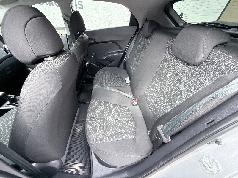 HYUNDAI HB20 1.0 12V FLEX COMFORT MANUAL 2017/2017 ELY AUTOMÓVEIS LAJEADO / Carros no Vale