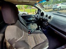 FIAT FIORINO 1.4 MPI FURGÃO HARD WORKING 8V FLEX 2P MANUAL 2017/2018 CRUZEIRO MULTIMARCAS CRUZEIRO DO SUL / Carros no Vale