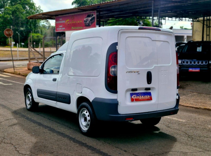 FIAT FIORINO 1.4 MPI FURGÃO HARD WORKING 8V FLEX 2P MANUAL 2017/2018 CRUZEIRO MULTIMARCAS CRUZEIRO DO SUL / Carros no Vale