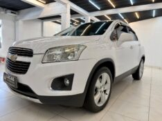 CHEVROLET TRACKER LTZ 1.8 AT 2014/2014 LUCAS AUTOMÓVEIS BOM RETIRO DO SUL / Carros no Vale
