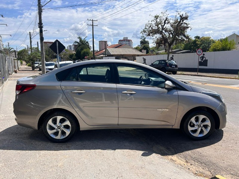 HYUNDAI HB20S PREMIUM 1.6 FLEX 16V AUT. 4P 2016/2016 LS MULTIMARCAS VENÂNCIO AIRES / Carros no Vale