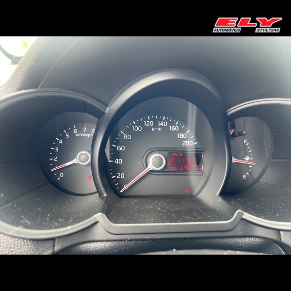 KIA PICANTO 1.0 EX 12V FLEX 4P AUTOMÁTICO 2015/2015 ELY AUTOMÓVEIS LAJEADO / Carros no Vale