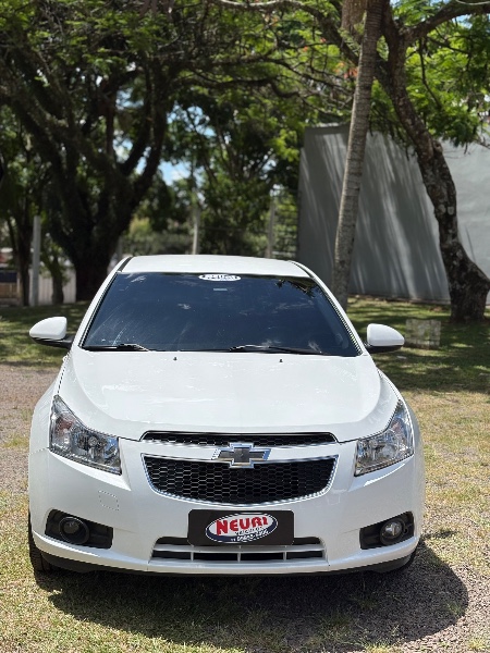 CHEVROLET CRUZE 1.8 LTZ 16V 2013 /2013 NEURI VEÍCULOS LAJEADO / Carros no Vale