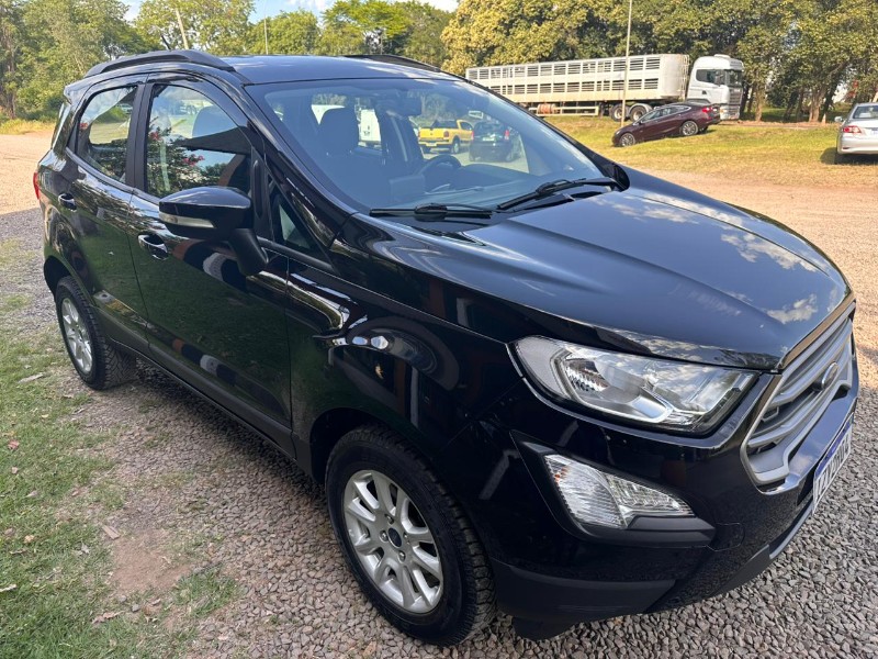 FORD ECOSPORT SE 1.5 /2020 MENEGHINI VEÍCULOS ARROIO DO MEIO / Carros no Vale