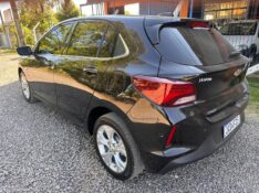 CHEVROLET ONIX 1.0 TURBO /2020 MENEGHINI VEÍCULOS ARROIO DO MEIO / Carros no Vale