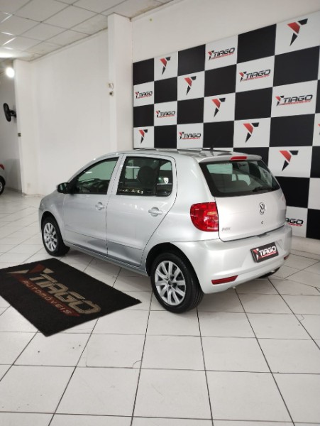 VOLKSWAGEN VW/FOX 1.0 TREND 2011/2011 TIAGO AUTOMÓVEIS VENÂNCIO AIRES / Carros no Vale