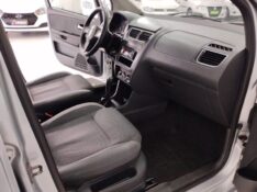 VOLKSWAGEN VW/FOX 1.0 TREND 2011/2011 TIAGO AUTOMÓVEIS VENÂNCIO AIRES / Carros no Vale