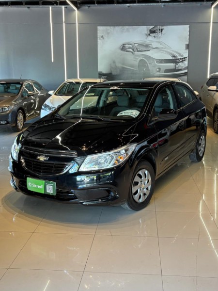 CHEVROLET ONIX 1.0 LS 2013/2013 JM AUTOMÓVEIS VENÂNCIO AIRES / Carros no Vale