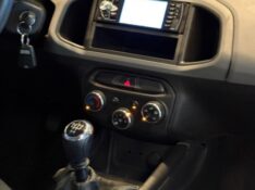 CHEVROLET ONIX 1.0 LS 2013/2013 JM AUTOMÓVEIS VENÂNCIO AIRES / Carros no Vale