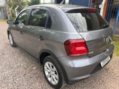VOLKSWAGEN GOL 1.0 /2017 MENEGHINI VEÍCULOS ARROIO DO MEIO / Carros no Vale
