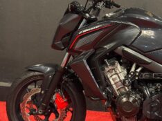 HONDA MOTOS CB 650 F /2015 EXCLUSIVO VEÍCULOS SANTA CRUZ DO SUL / Carros no Vale